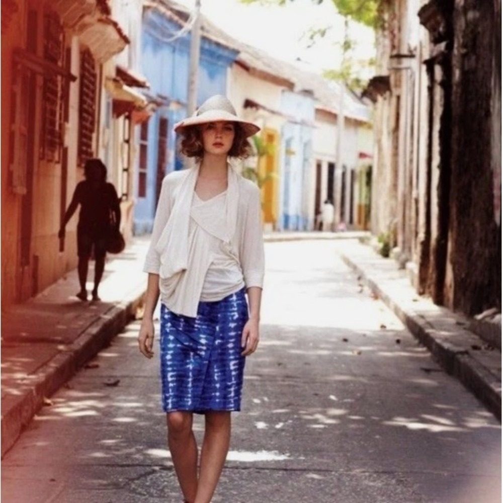 Anthropologie Eva Franco Blue White Tie Dye Pleated Pencil Skirt Womens Size 8